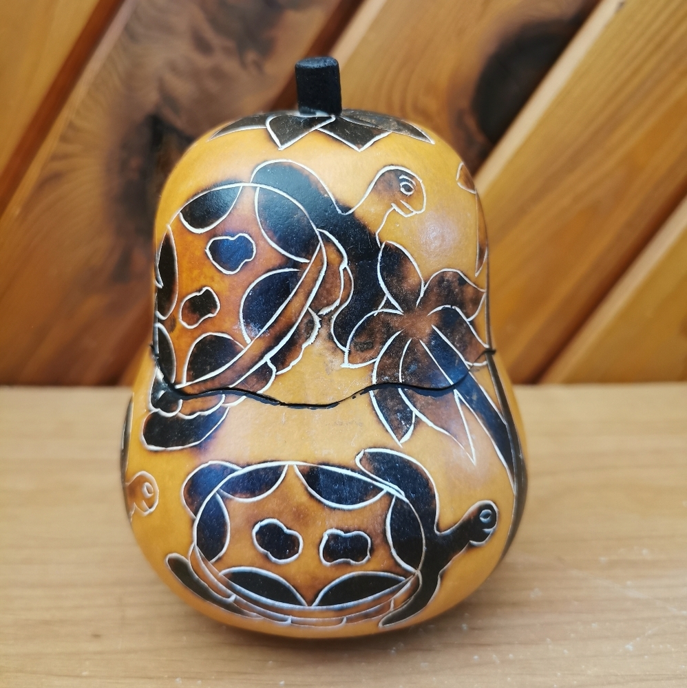 Tropical Gourd With Lid